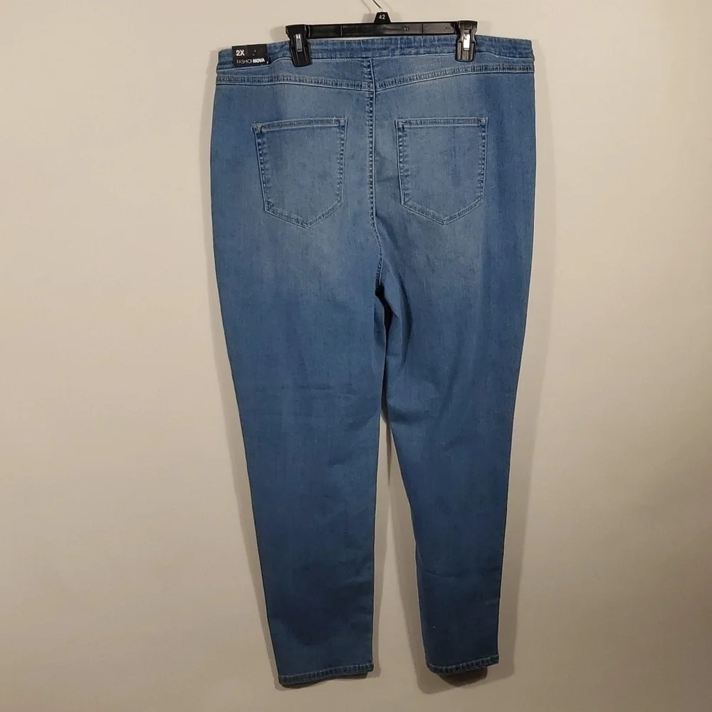 Fashion Nova blue Jean's Elastic waist Sixe 2XL NWTG